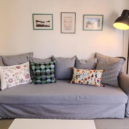 Lazaros 1Bdr Suite 3 Min Walk To Finikoudes Beach Apartmán Larnaca
