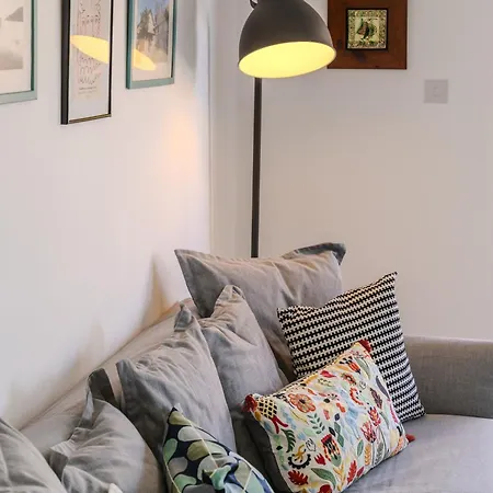 Lazaros Downtown Daire *